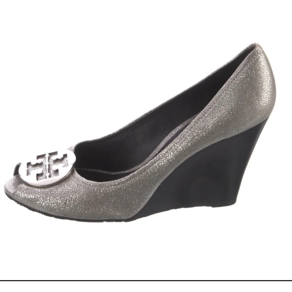 Tory Burch metallic peep-toe Julianne stack heeled pump